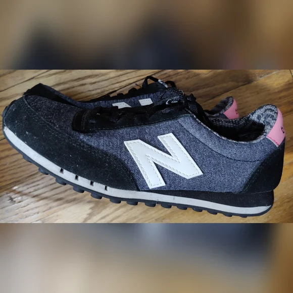 (Used) New Balance - Womens 410 Optic Pop WL410OPA (Used) - Picture 10 of 14